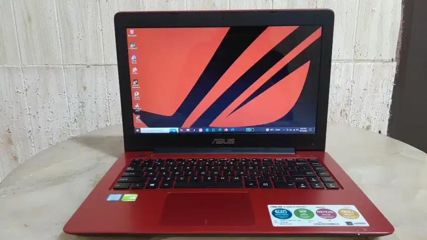 Laptop Asus X456 core i5 Ram 12GB ssd 256GB Nvidia Geforce 930MX GEN 7