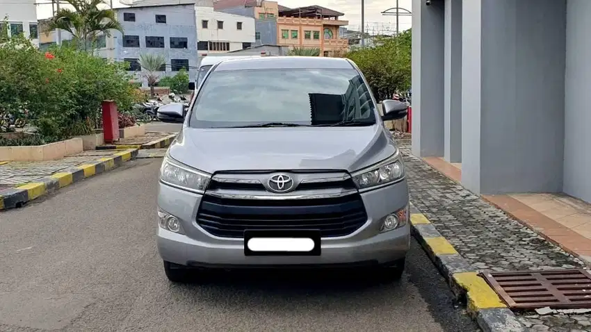 km34 ribu toyota kijang innova g diesel 2019 manual silver tangan 1