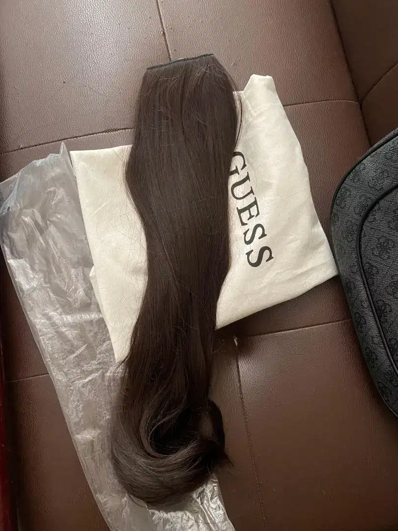 HAIR CLIP DARK BROWN 55CM NEW