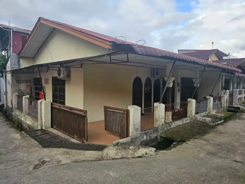 DI JUAL RUMAH SIAP HUNI