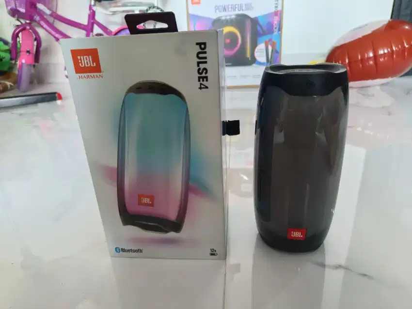 JBL Pulse 4 Black IMS