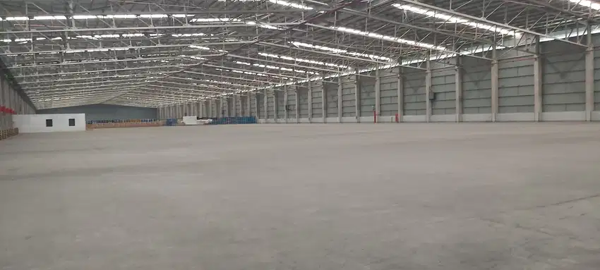 Disewakan gudang 8000m2 di kws industri MM2100 Cibitung bekasi