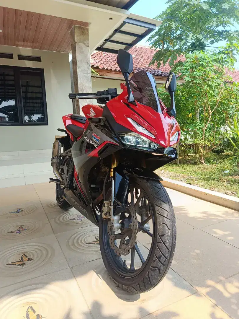 CBR 150R StreetFire