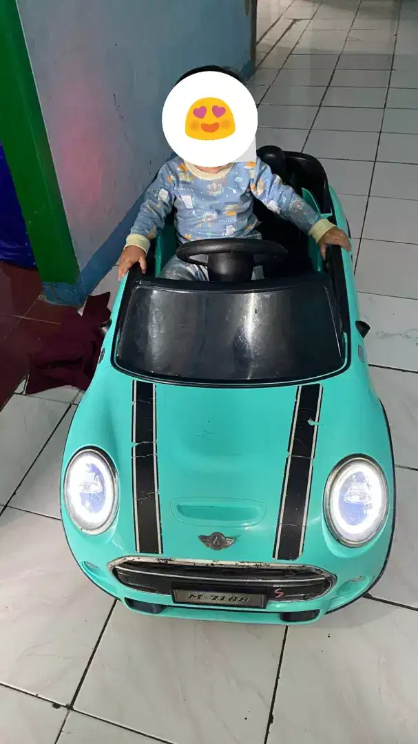 Mobil remot anak