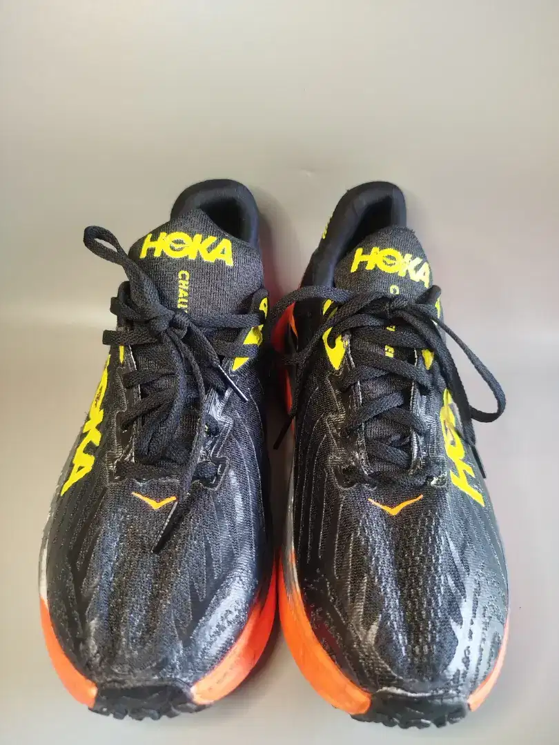 Sepatu Running Hoka