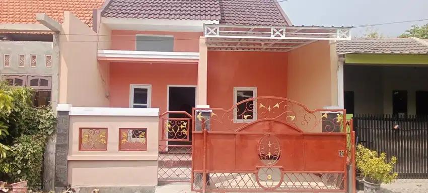 Dijual Cepat Rumah Bangunan Baru 350JT di Sidoarjo Kota