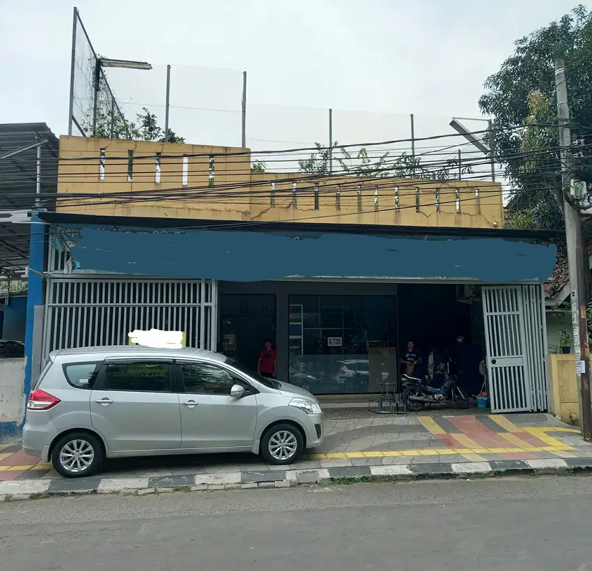 Murah Disewakan Rumah 2 Lt Bagus Lt 200 m2 Pinggir Jalan Nusaloka BSD