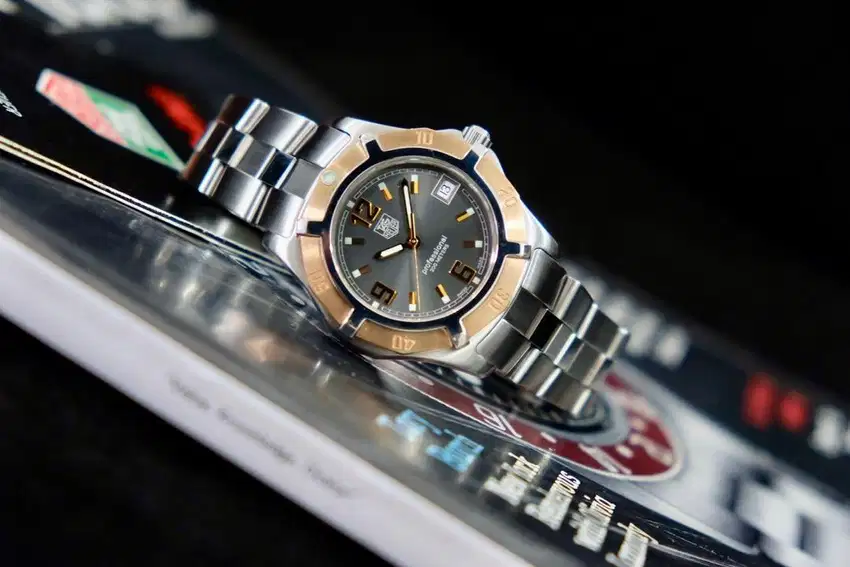 Tag Heuer 2000 Exclusive Gold 18K