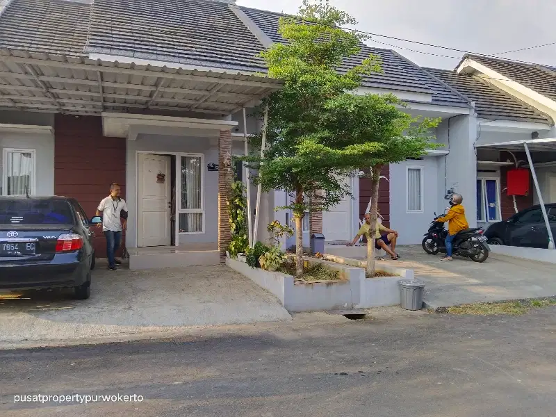 Dijual rumah 2 lantai view gunung Slamet Purwokerto Utara UNSOED