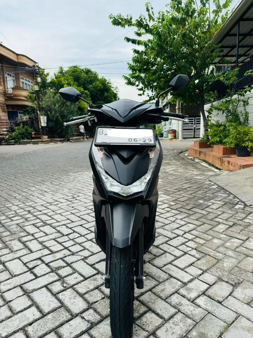 KM 15 KILO ASLI ! MOTOR BARU BELUM PAKAI BEAT DELUXE 2024 BLN 7 LAST