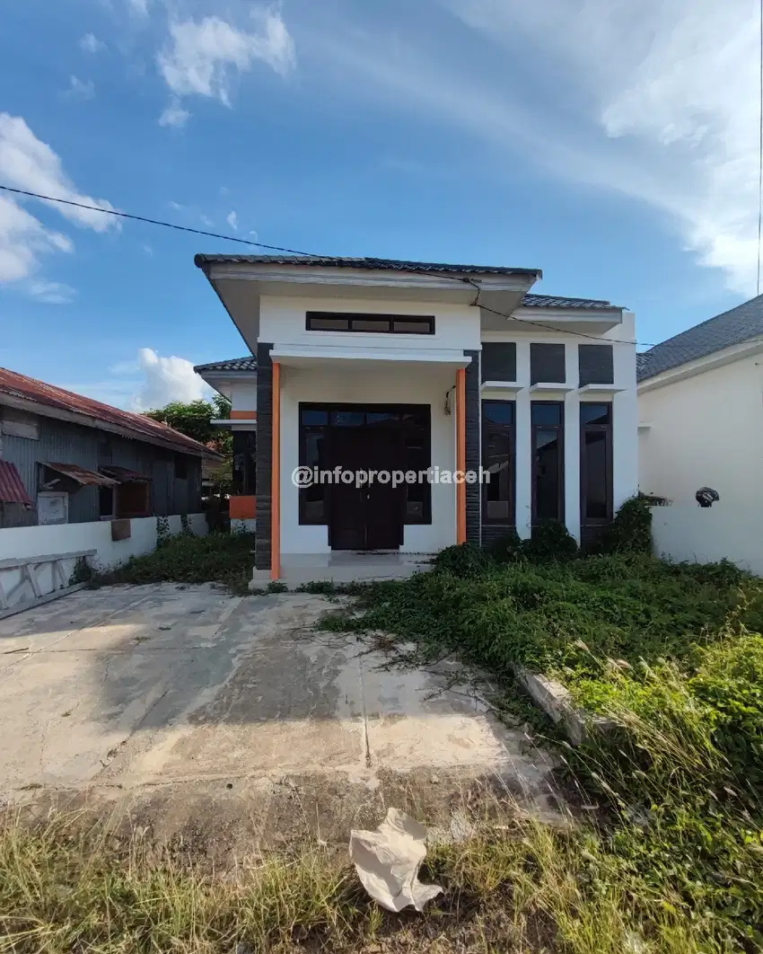 RUMAH DIJUAL SIAP HUNI AREA LAMPEUNEURUT