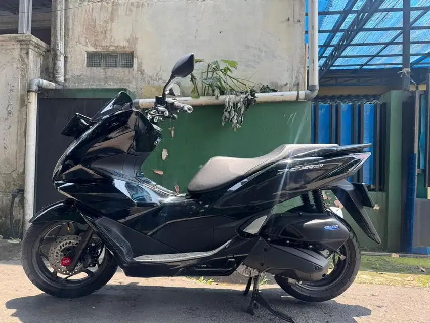 Pcx 160 2023 cbs Hitam F kota