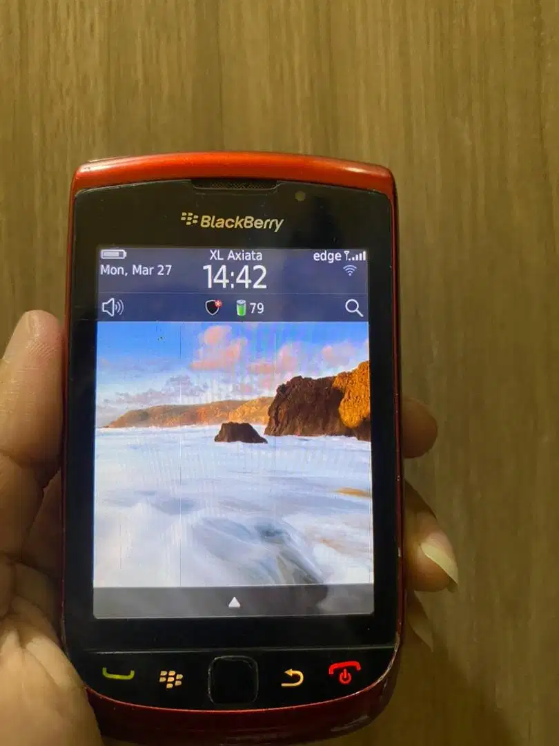 Blackberry Tourch 9800 gen 1 Red Edition