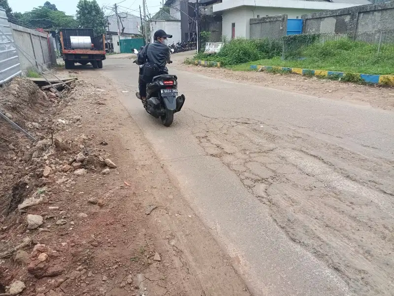 di jual tanh industri cocok buat gudang dekat TOL burangkeng