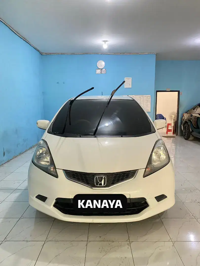 Honda Jazz RS AT 2010 /2011 Full Original, Tangan Pertama dari Baru