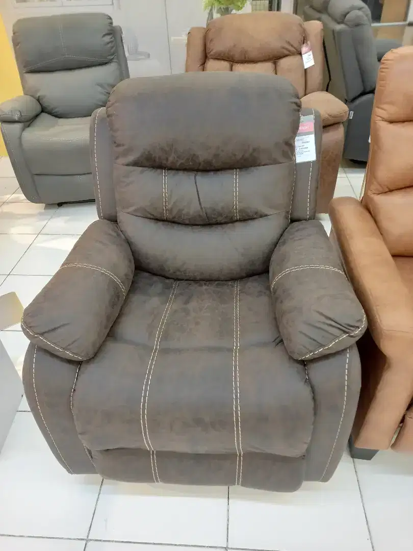 SEGAMPANG ITU bawa pulang Alita Sofa 1S RC