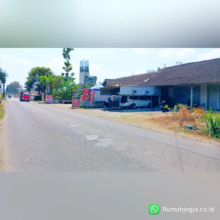 tanah pinggir jalan utama seyegan strategis cocok perumahan