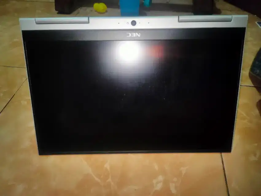 Laptop NEC Versa Pro 2in1 core i5 6200U@23Ghz Touchsreen