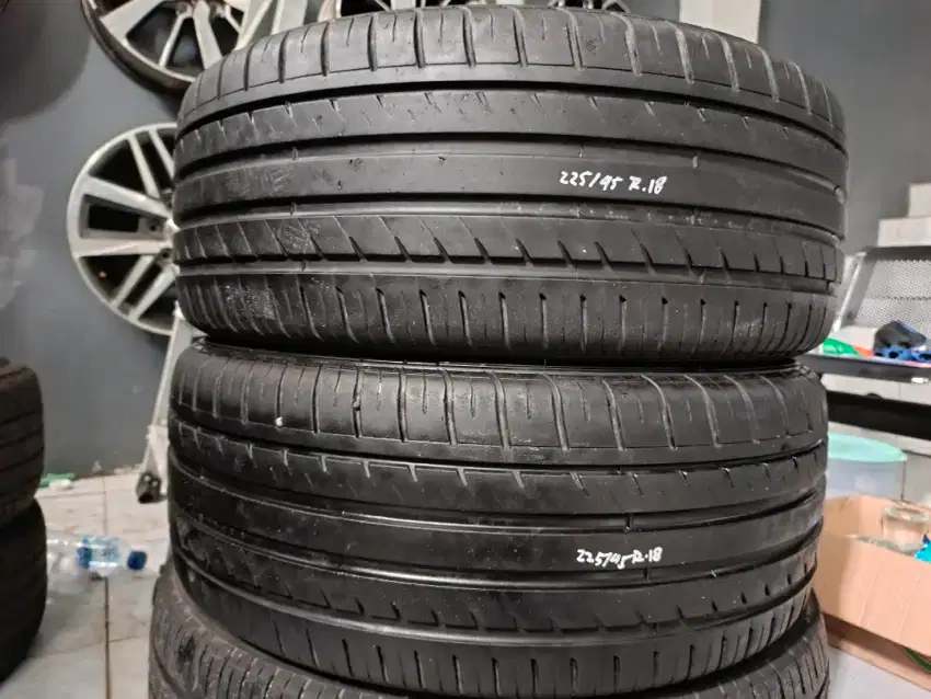 Ban 225/45 r18 gt radial champiro hpy 2pc