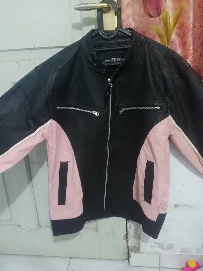 Jaket kulit slim