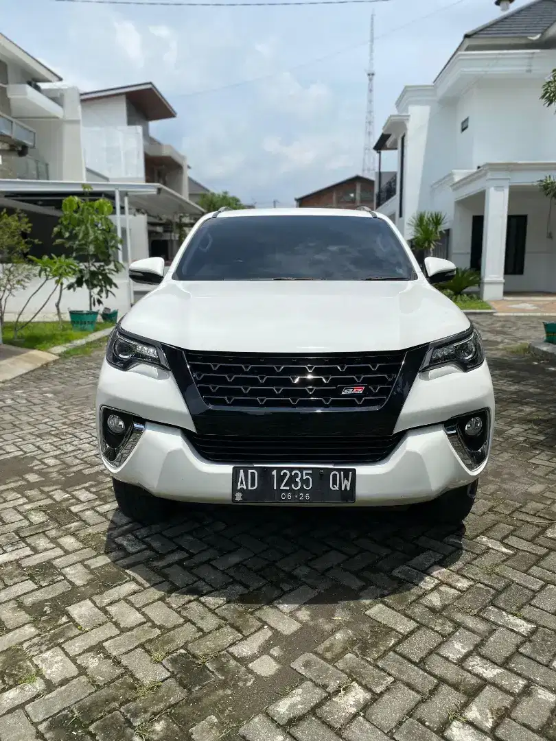 Toyota Fortuner VRZ matic 2016