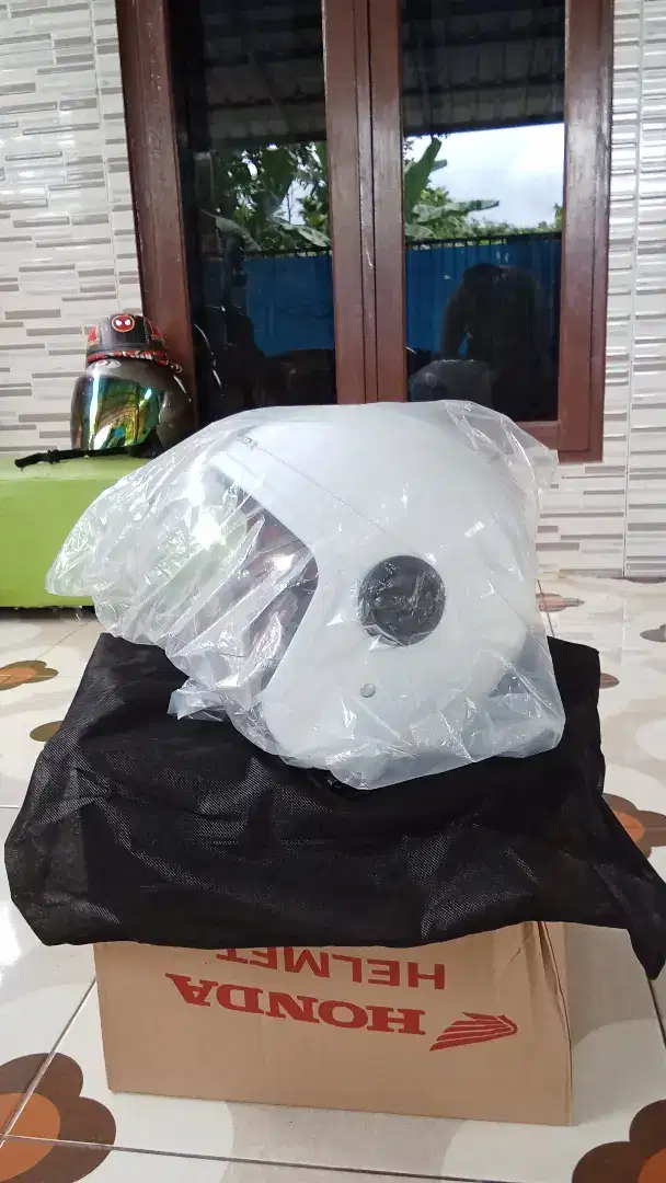 Dijual Helm Scopy 2024 baru keluar dealer siap pakai bosku