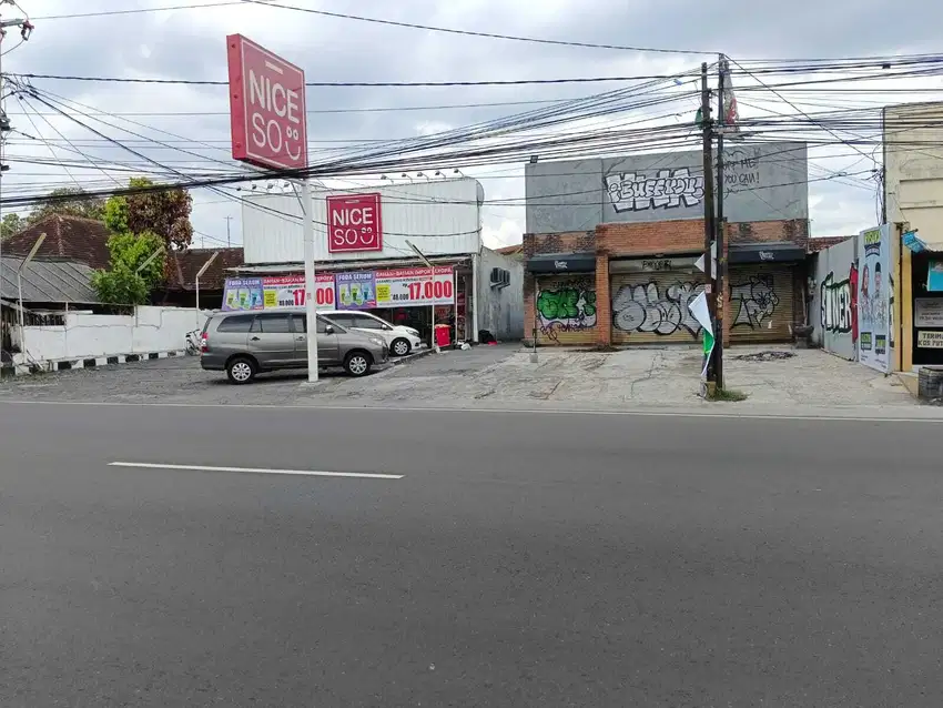 DIJUAL TANAH BONUS BANGUNAN TEPI JALAN KALIURANG KM 6,5