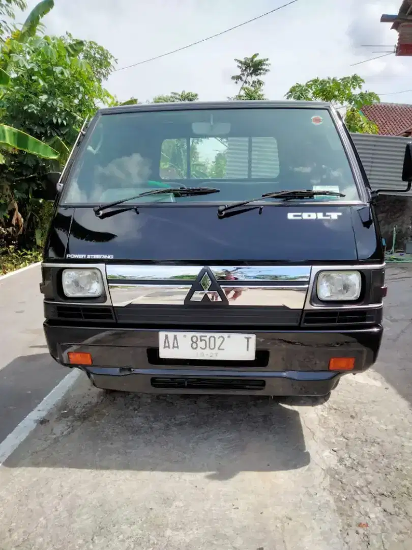 Dijual l300 zuro 4 tahun 2022 orisinil murah 161jt aja setius telpn ms