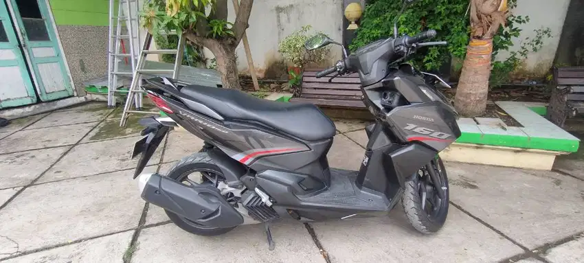 VARIO 160 CBS TAHUN 2023