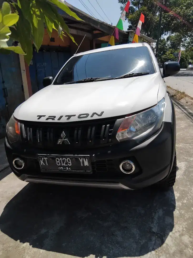 Dijual cpt triton HDX dobel kebin 4x4 thn 2019 murah 162jt aja