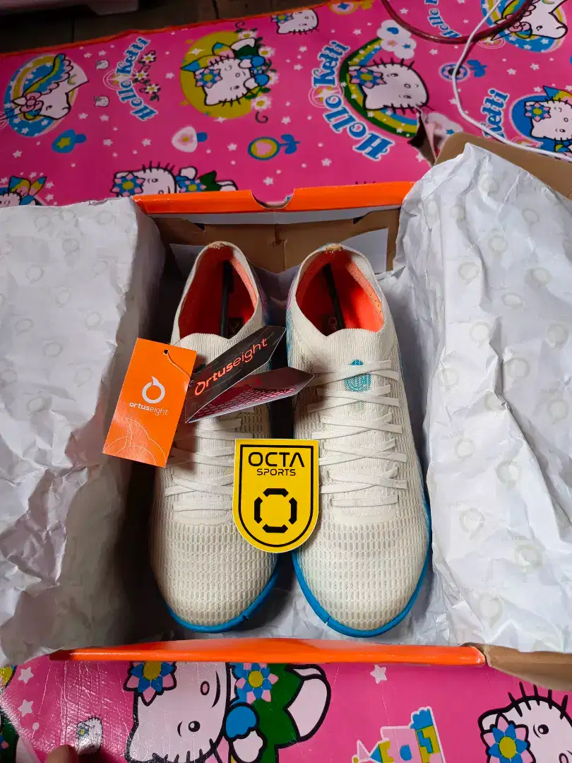 Sepatu Futsal Ortuseight Catalyst Liberte V3 Cyan