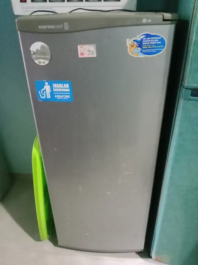 Kulkas 1 pintu merek LG