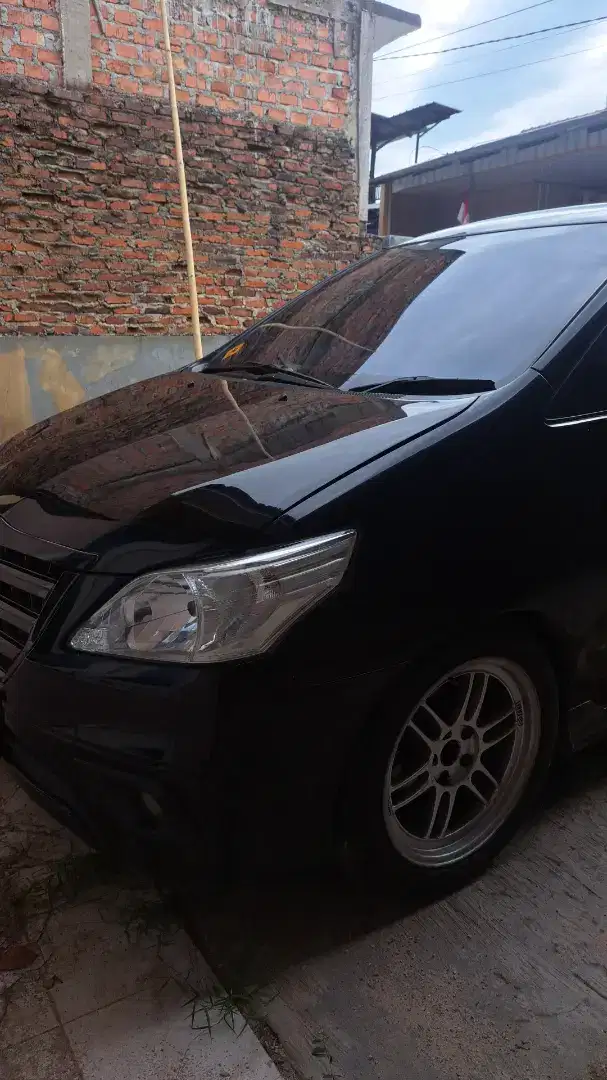 Innova Diesel Matic 2010 type V