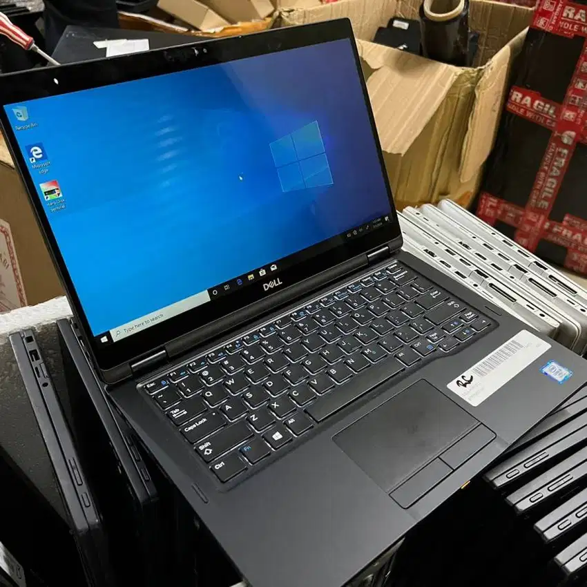 Laptop Dell Latitude 7390 2in1 Core i7 GEN8 RAM 16/256GB M-WC