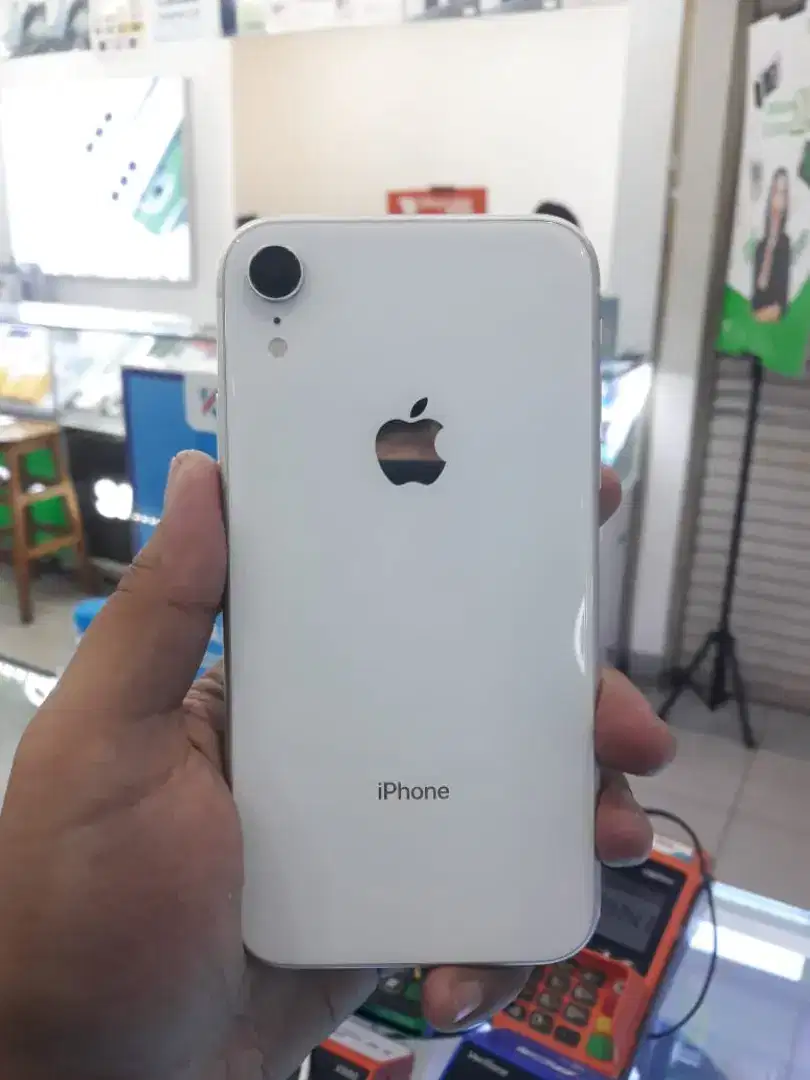 IPHONE XR  64gb Inter