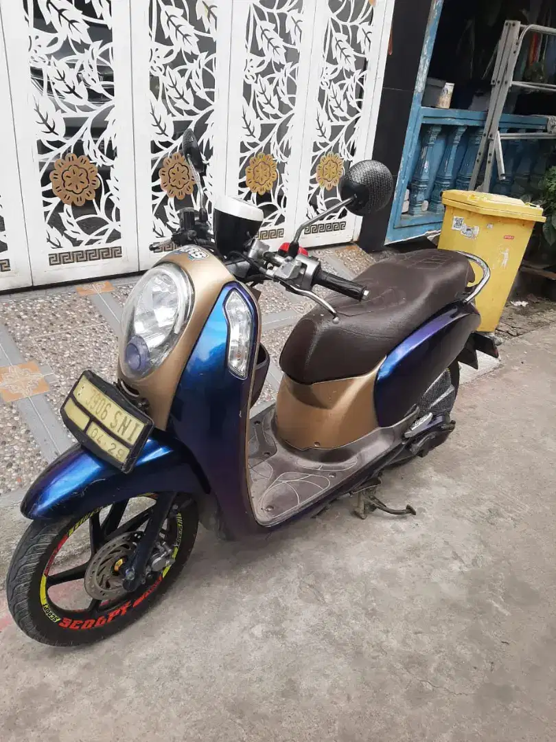 Honda Scoopy 2014 Fi ss lengkap mesin bagus plat B DKI, stater tokcer