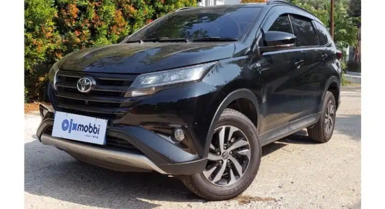 Pajak Panjang TDP 9,JT Toyota Rush 1.5 G Bensin-MT Hitam 2018