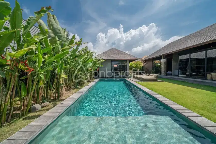 Captivating Bali Villa in Prime Canggu-Batu Bolong BSVL321