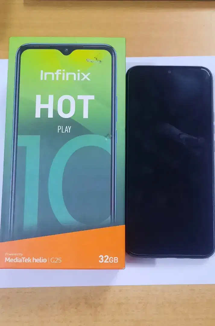 Infinix hot 10 play 2/32