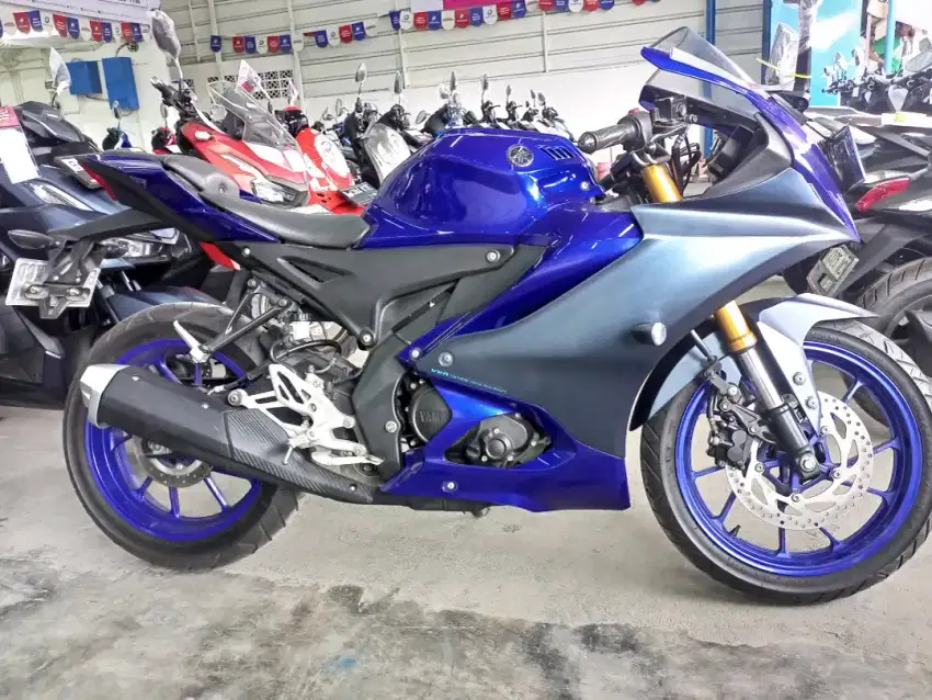 DP 1.5juta YAMAHA R15 V4 Seken Tahun 2023 Siap pakai Bisa cash/kredit