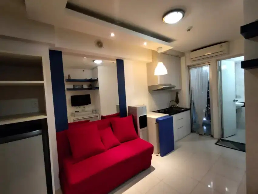 Sewa Atas Mall Apartemen Bassura City 2 BR Furnished