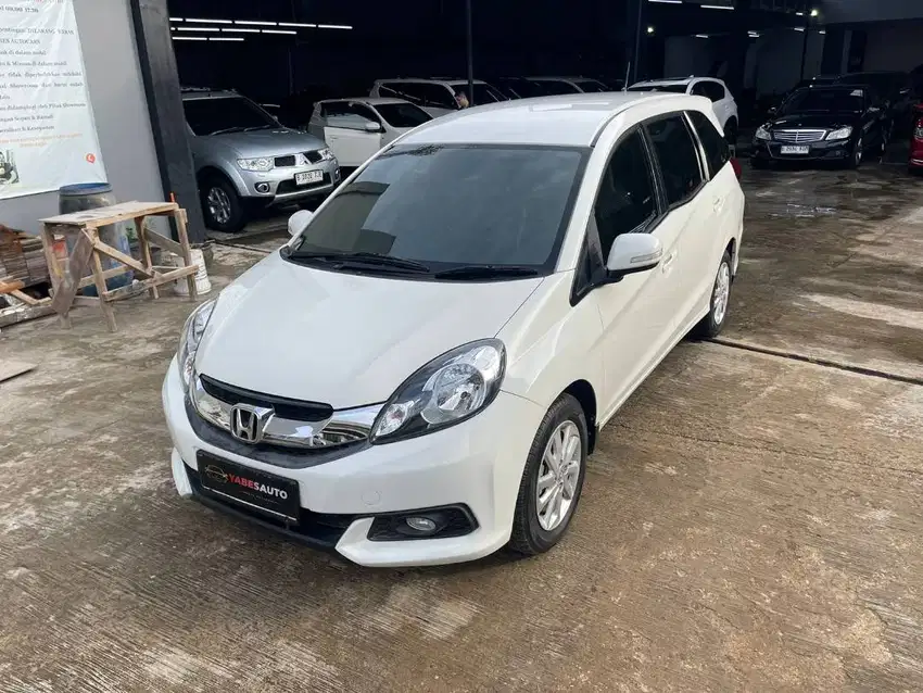 Honda Mobilio E CVT 2014 Automatic Mobil Nyaman Berkualitas