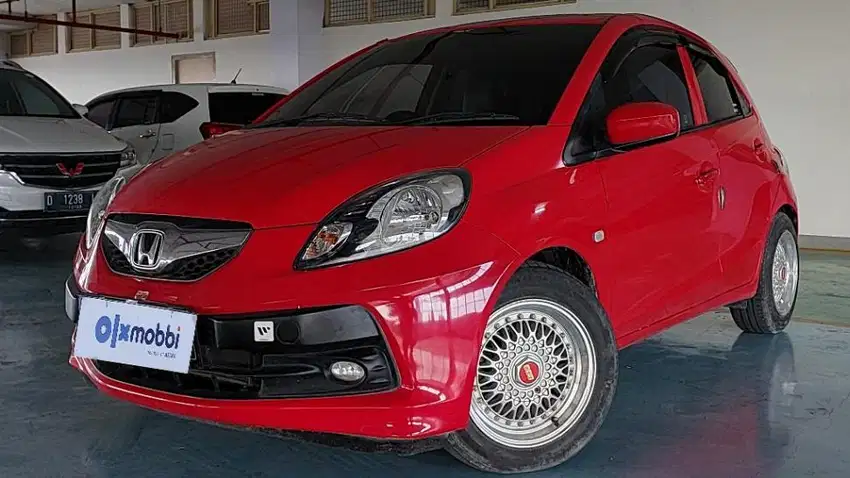 Pajak Panjang TDP 5,JT Honda Brio Satya 1.2 E Bensin-MT Merah 2015