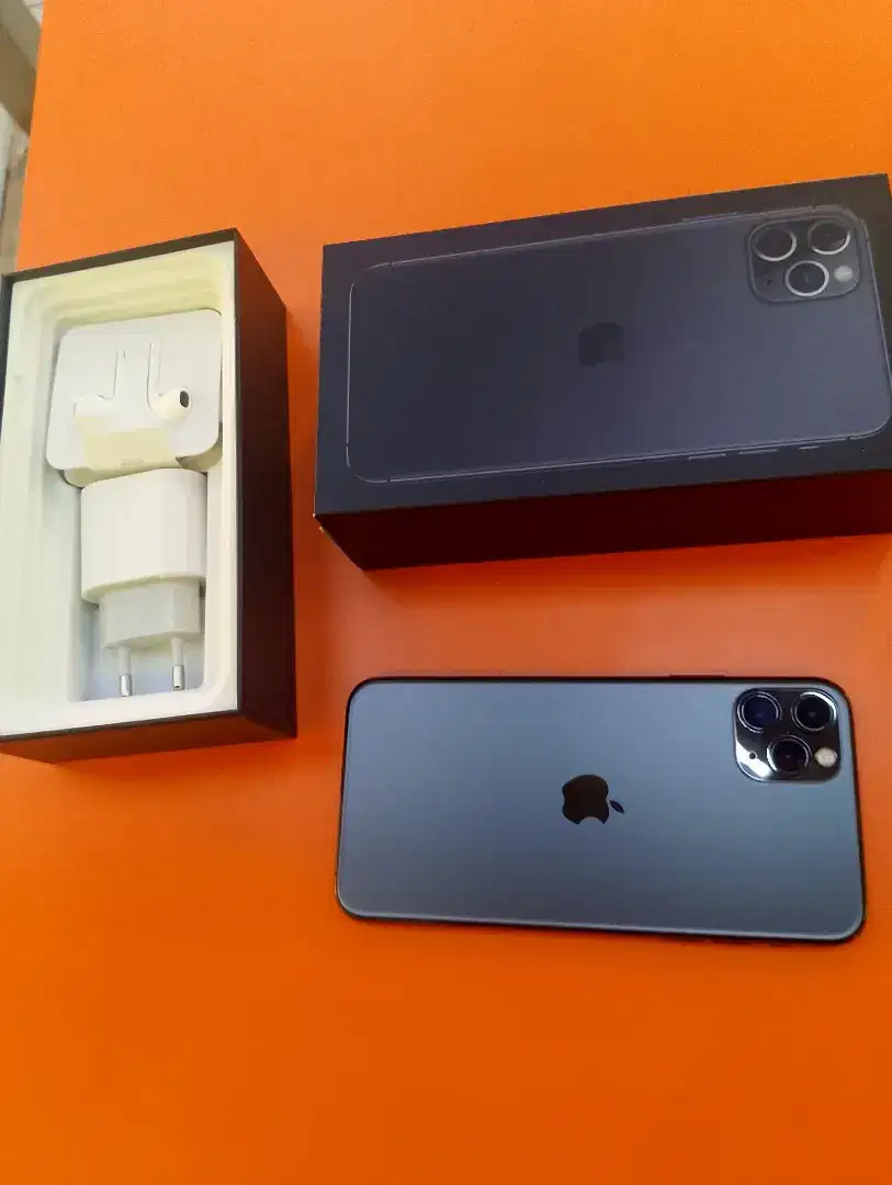 Iphone 11 pro max 256gb sudah tayang