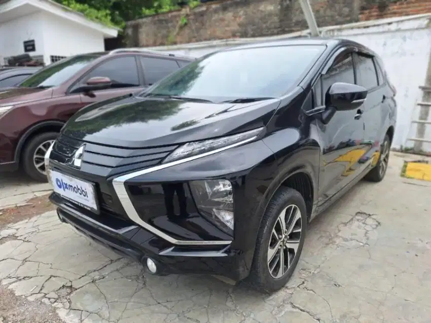 Mitsubishi Xpander 1.5 Exceed Bensin-MT 2018 Silver /