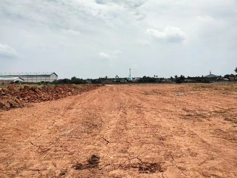 Dijual lahan tanah siap bangun dalam komplek pergudangan.