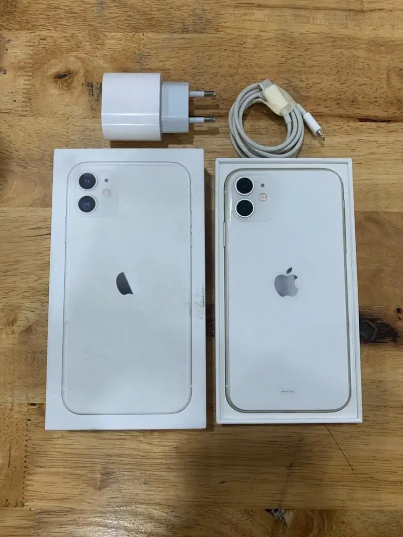 Iphone 11 white 64 gb garansi ibox