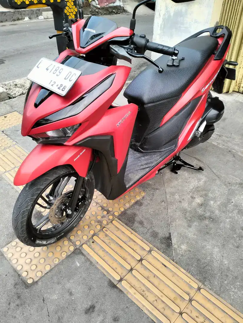 VARIO 150, Pajak BARU, Remot Lengkap, Super ISTIMEWA, Mesin Alus Mulus