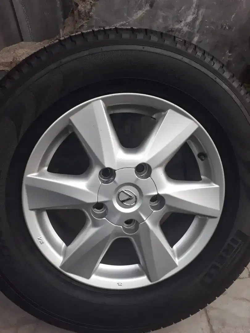 Velg LEXUS 570 R.18 ori