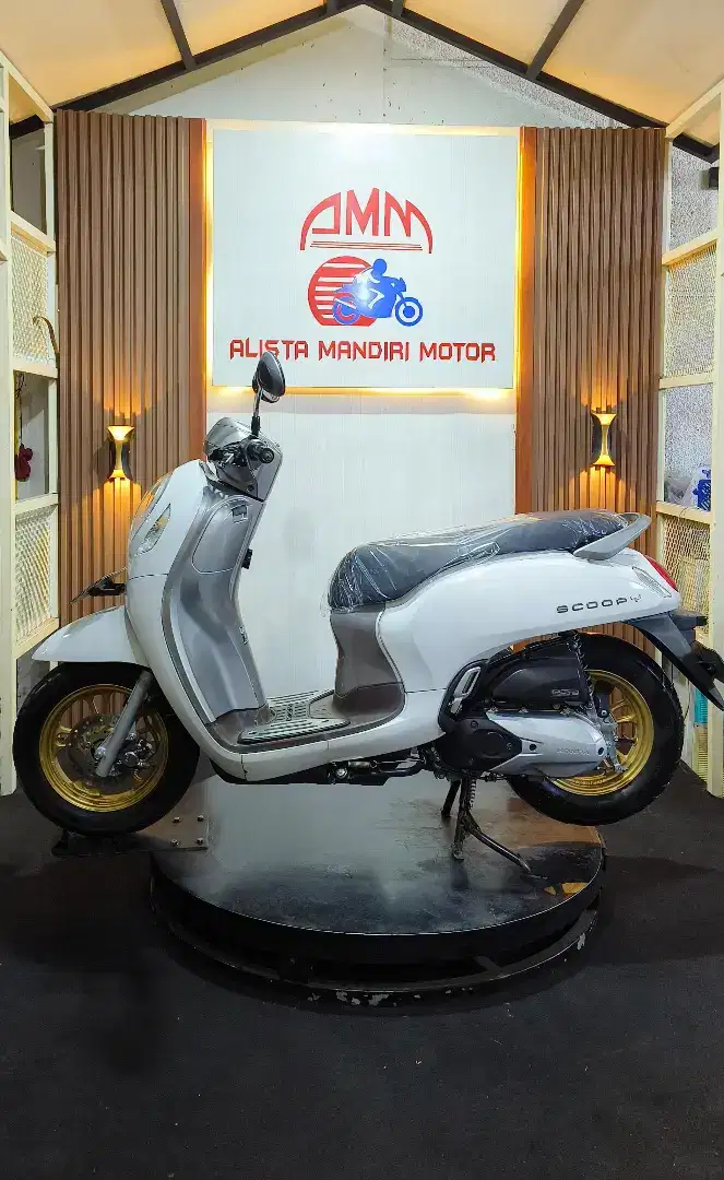 SCOOPY PRESTIGE TH2021. CSSH/KREDIT